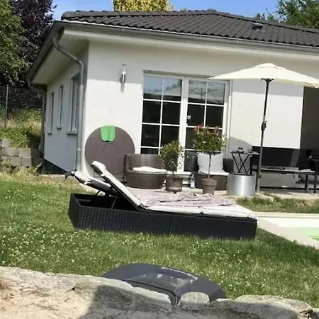 Apartamento Workation Beachvilla, Swimming Pool, Garden Beachclub, Taunus, 5 People,10 Min Frankfurt Kelkheim