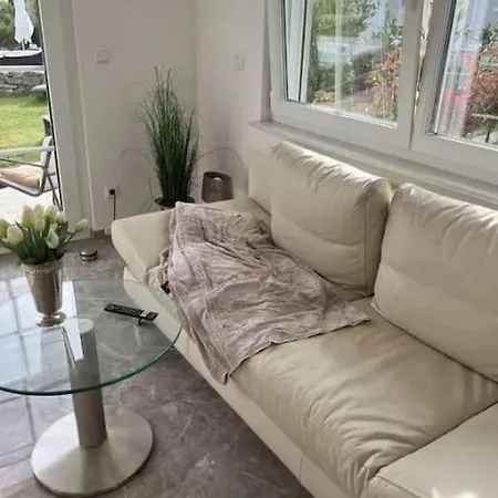 Apartment Workation Beachvilla, Swimming Pool, Garden Beachclub, Taunus, 5 People,10 Min Frankfurt Kelkheim
